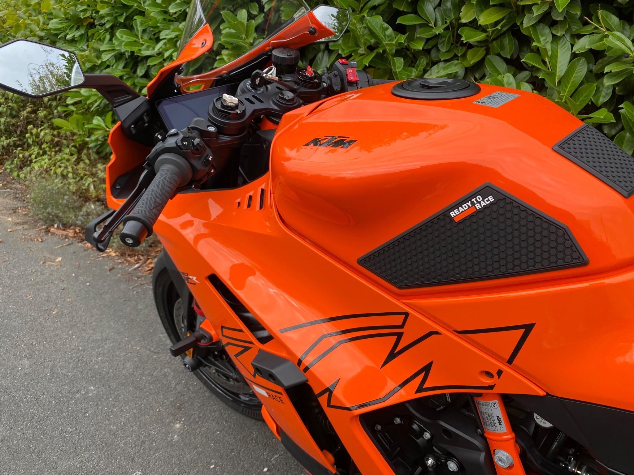 2026 26 Reg KTM 990 RC R